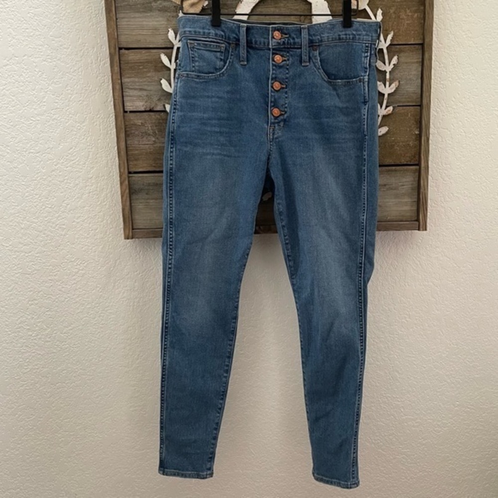 Madewell 10” high rise skinny button through denim size 30 NEW